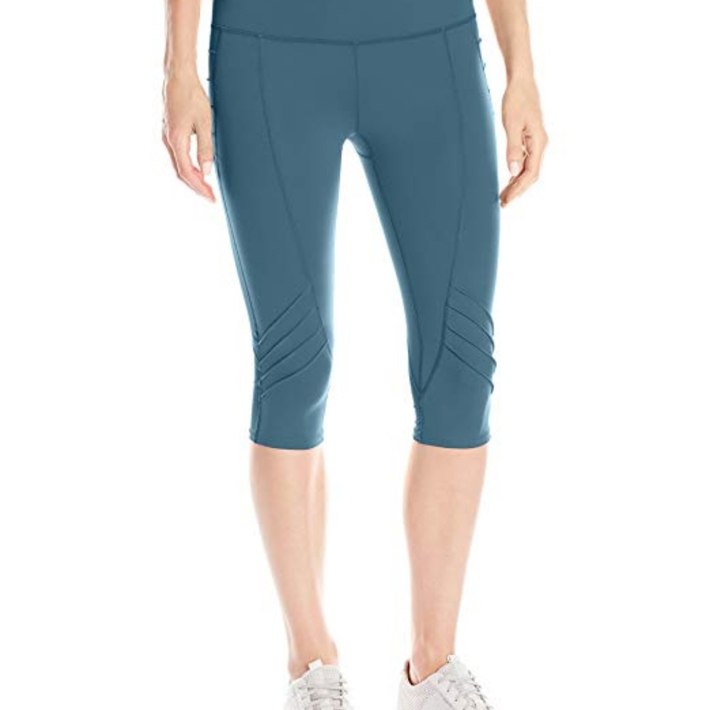 Oiselle Aero Capri in Deep Sea, Sz4